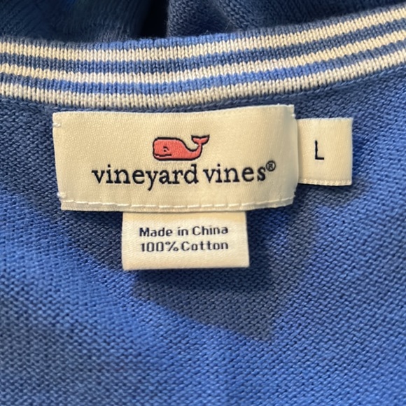 VINEYARD VINES lightweight V-neck sweater in periwinkle - Picture 2 of 4